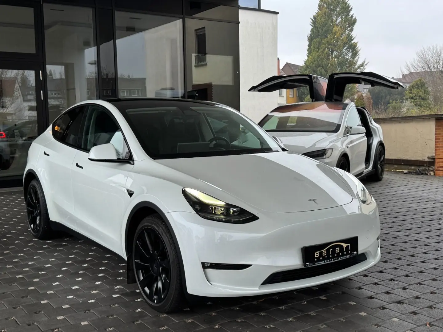 Model Y Premium Long Range DualAWD Matrix 20Zoll