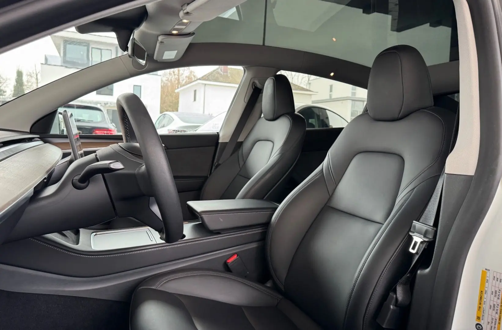 Model Y Premium Long Range DualAWD Matrix 20Zoll