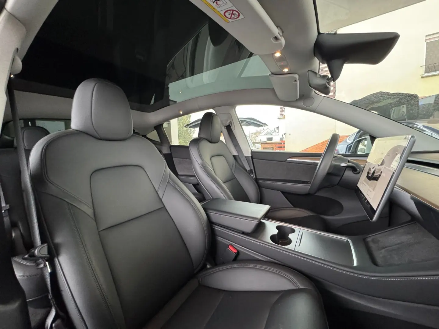 Model Y Premium Long Range DualAWD Matrix 20Zoll