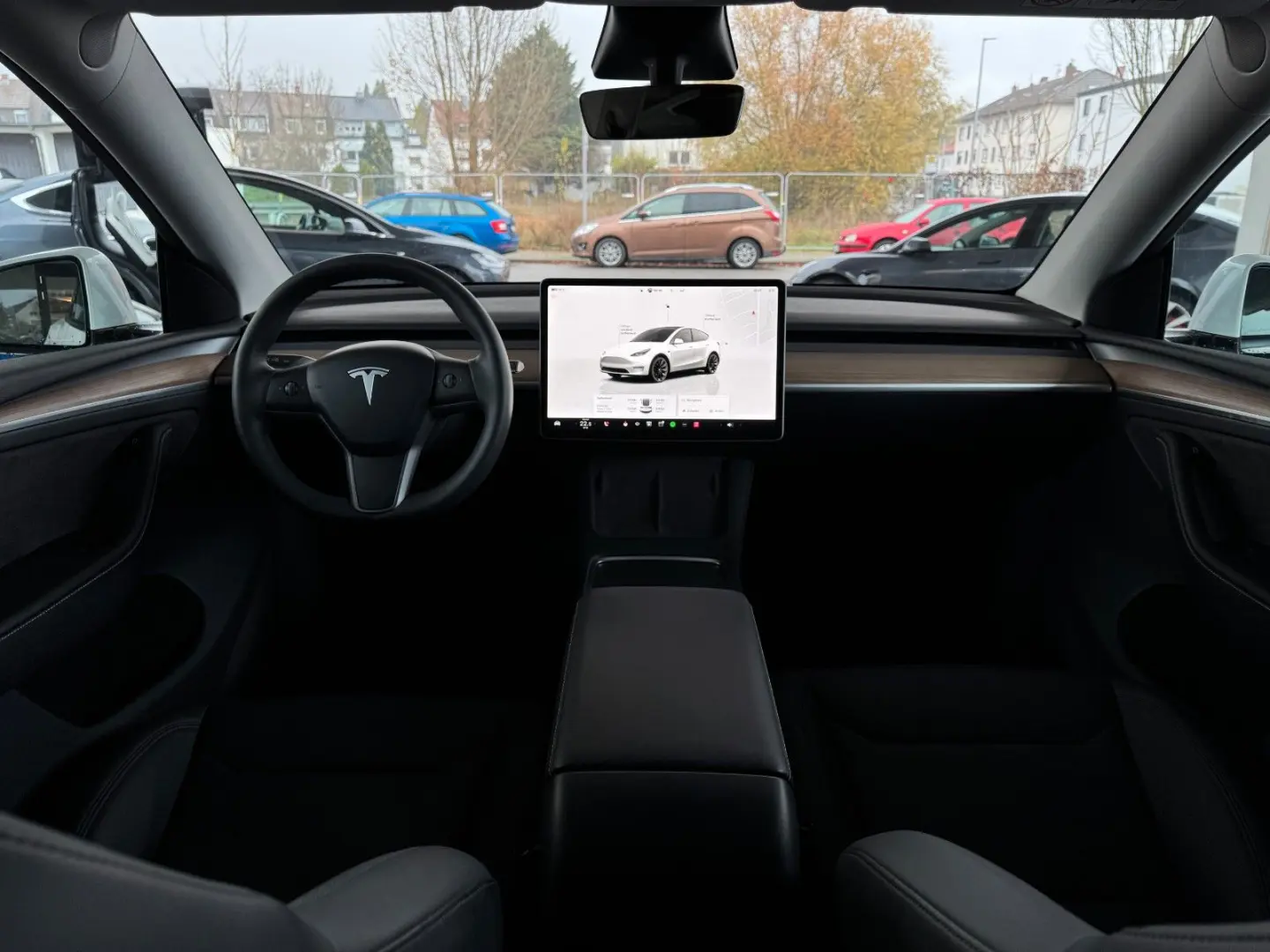 Model Y Premium Long Range DualAWD Matrix 20Zoll