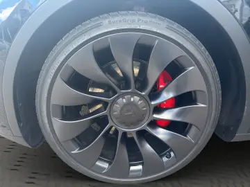 Model Y Performance Dual AWD   KW V3   Keramik
