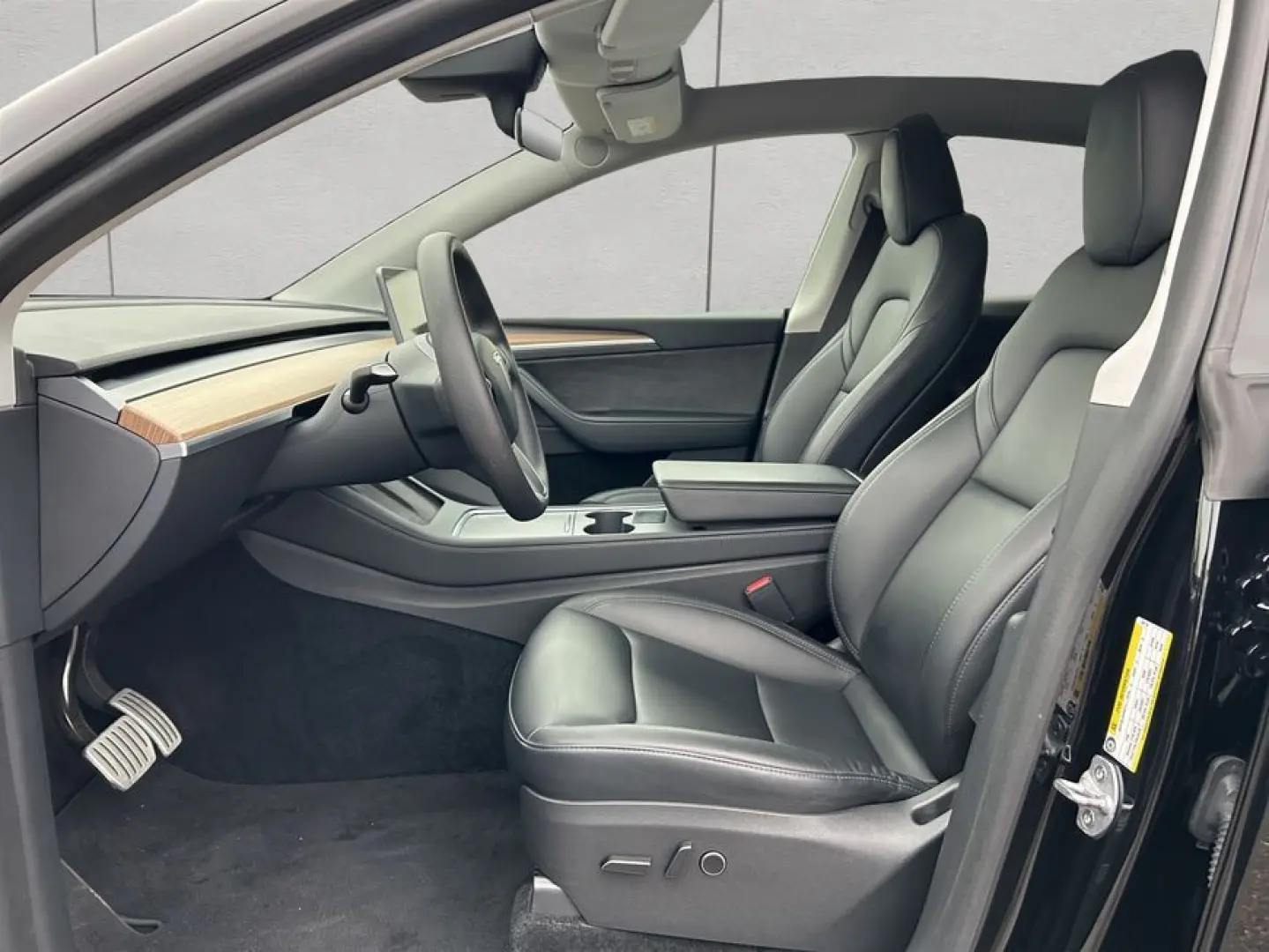 Model Y Performance Dual Motor AWD