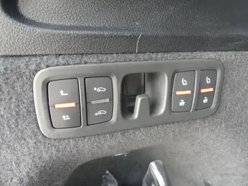 Q7 55 TFSI quattro S line 7SITZE HUD NACHT STHZ