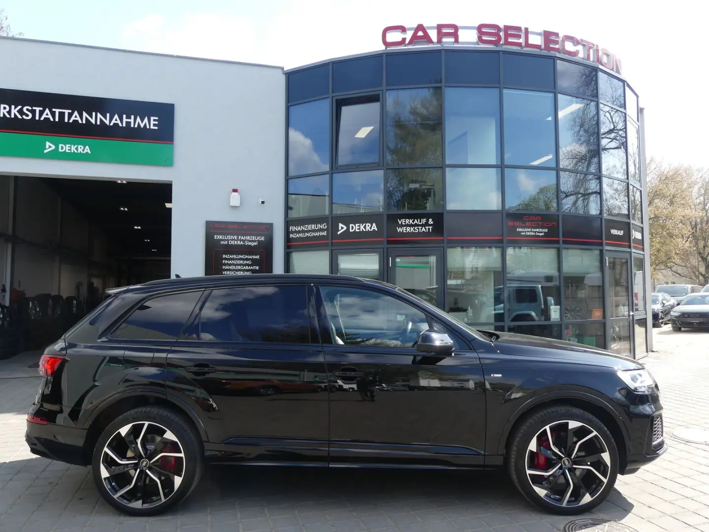 Q7 55 TFSI quattro S line 7SITZE HUD NACHT STHZ