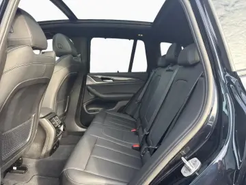 X3 xDr 30iA M SPORT LivePr Laser AHK Pano StHzg