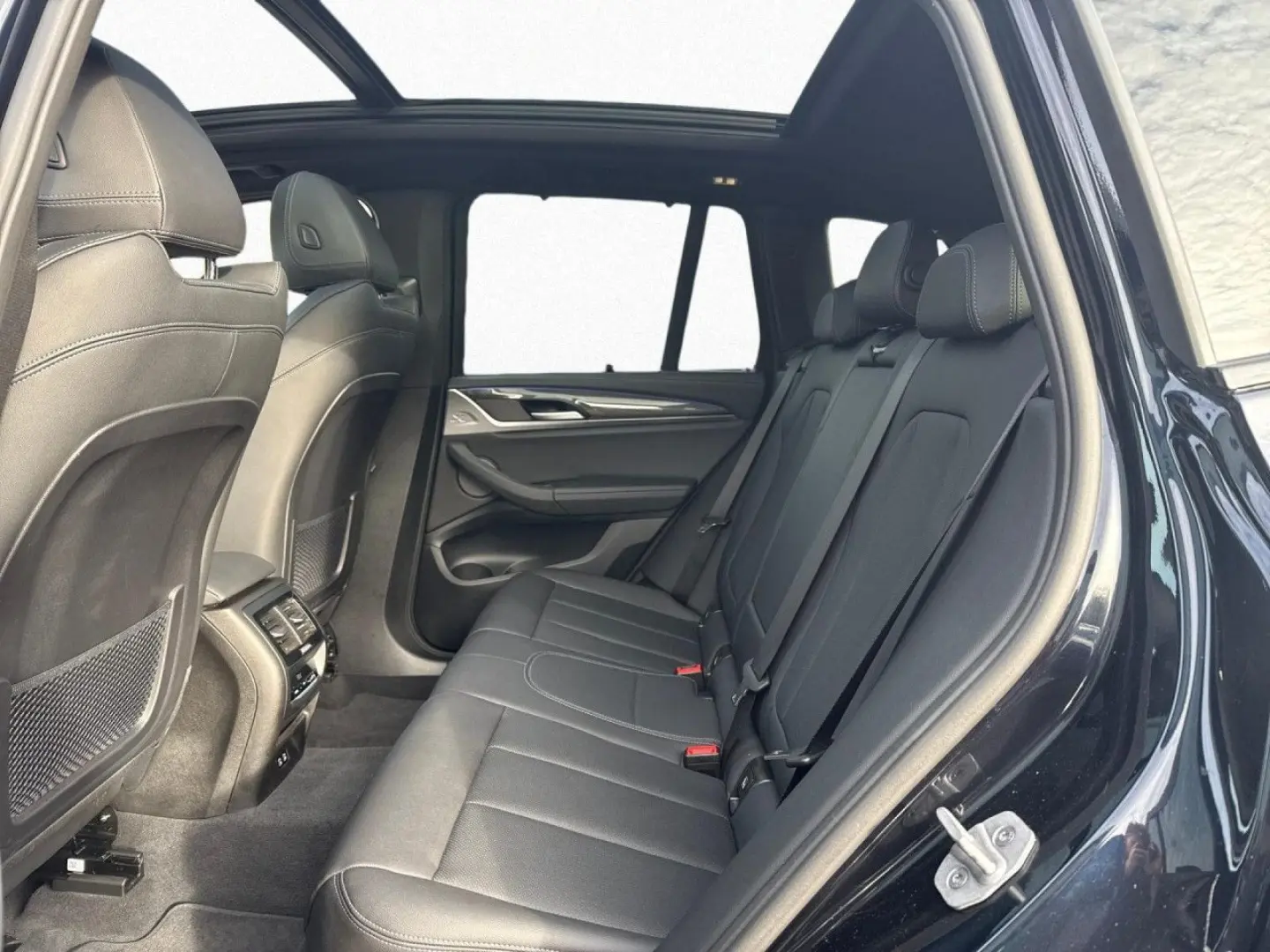 X3 xDr 30iA M SPORT LivePr Laser AHK Pano StHzg