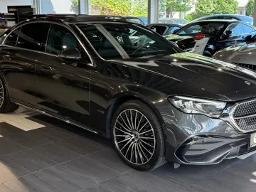 E 300 de 4Matic AMG Line  Pano HuD Burmester 20