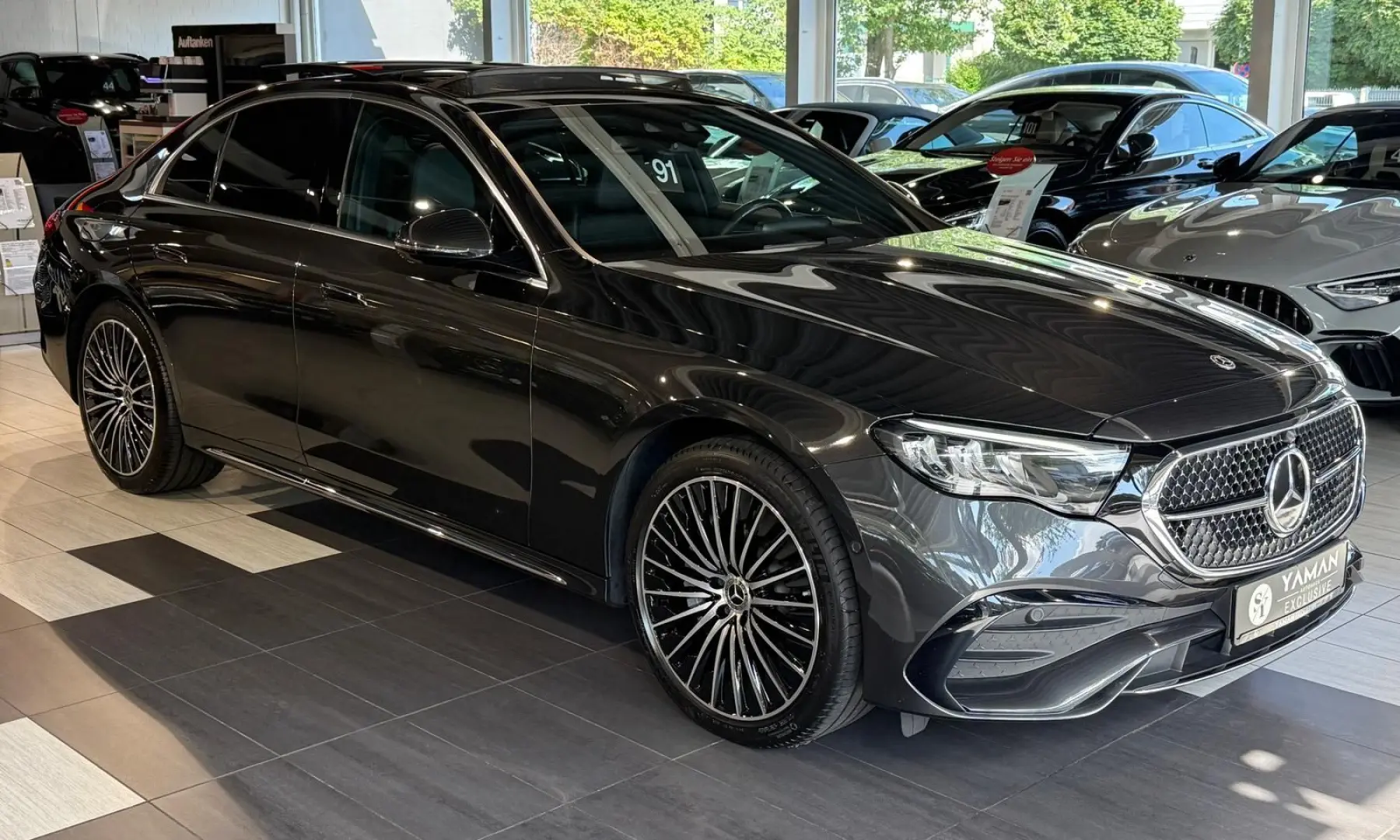 E 300 de 4Matic AMG Line  Pano HuD Burmester 20