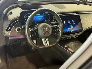 E 300 de 4Matic AMG Line  Pano HuD Burmester 20