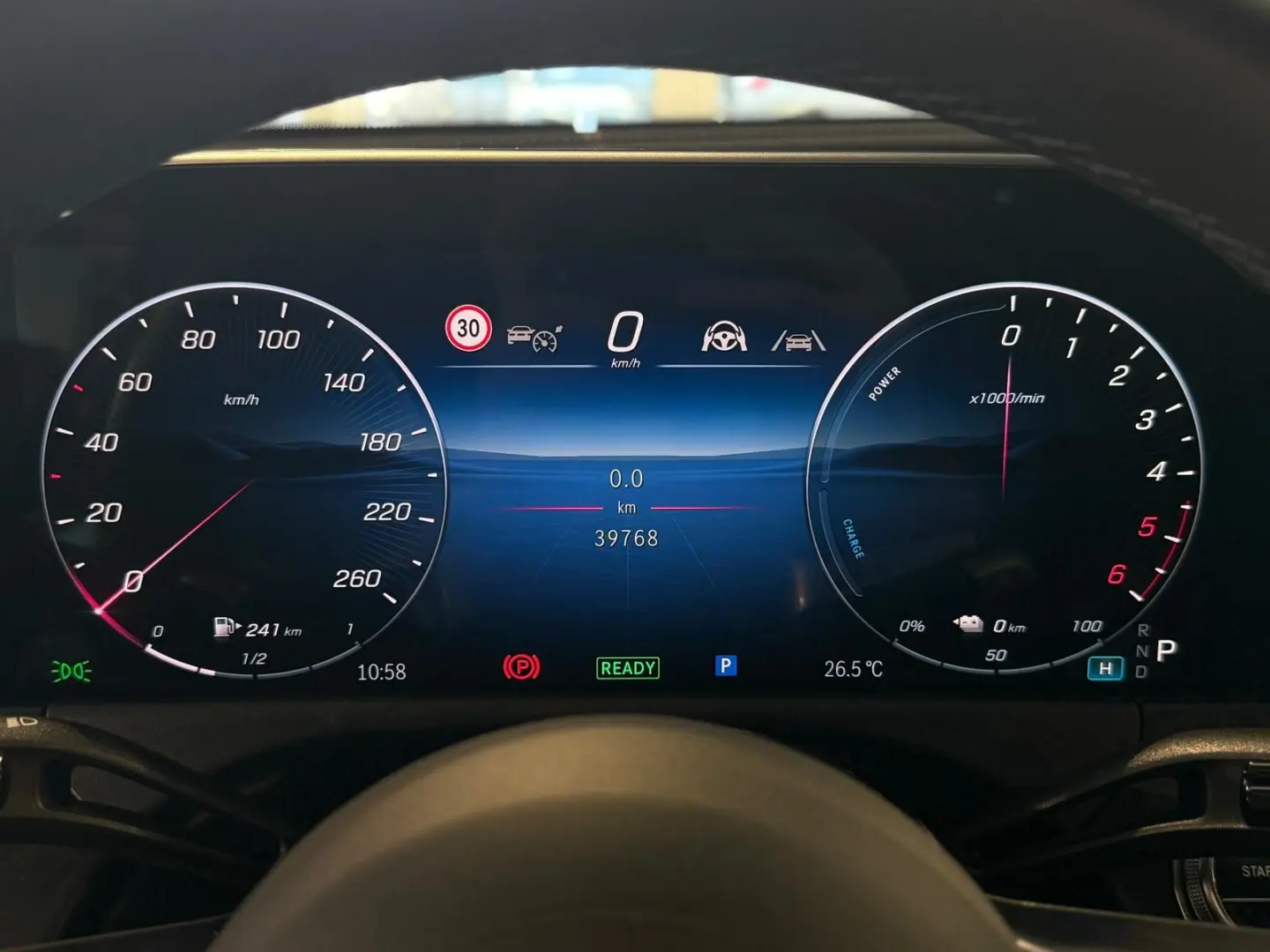 E 300 de 4Matic AMG Line  Pano HuD Burmester 20