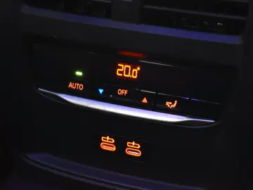 220 d M Sport  H&K  KEYLESS  S-DACH  AHK  ACC