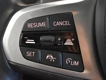 220 d M Sport  H&K  KEYLESS  S-DACH  AHK  ACC