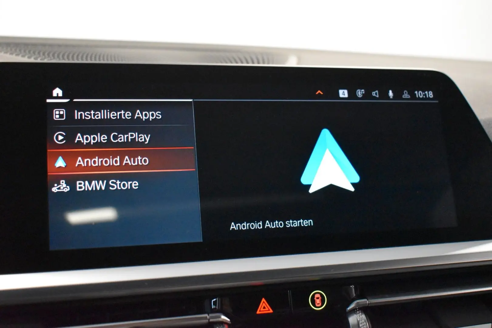 220 d M Sport  H&K  KEYLESS  S-DACH  AHK  ACC