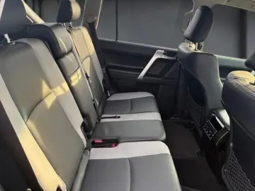 Land Cruiser 2.8 D4-D TEC Edition AHK PANO JBL B