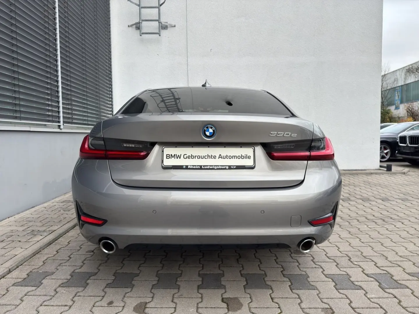 330e Lim Sport Line LED DrivAs HiFi SHZ