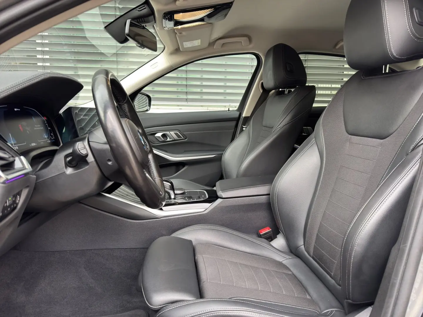 330e Lim Sport Line LED DrivAs HiFi SHZ