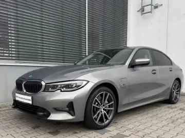 330e Lim Sport Line LED DrivAs HiFi SHZ