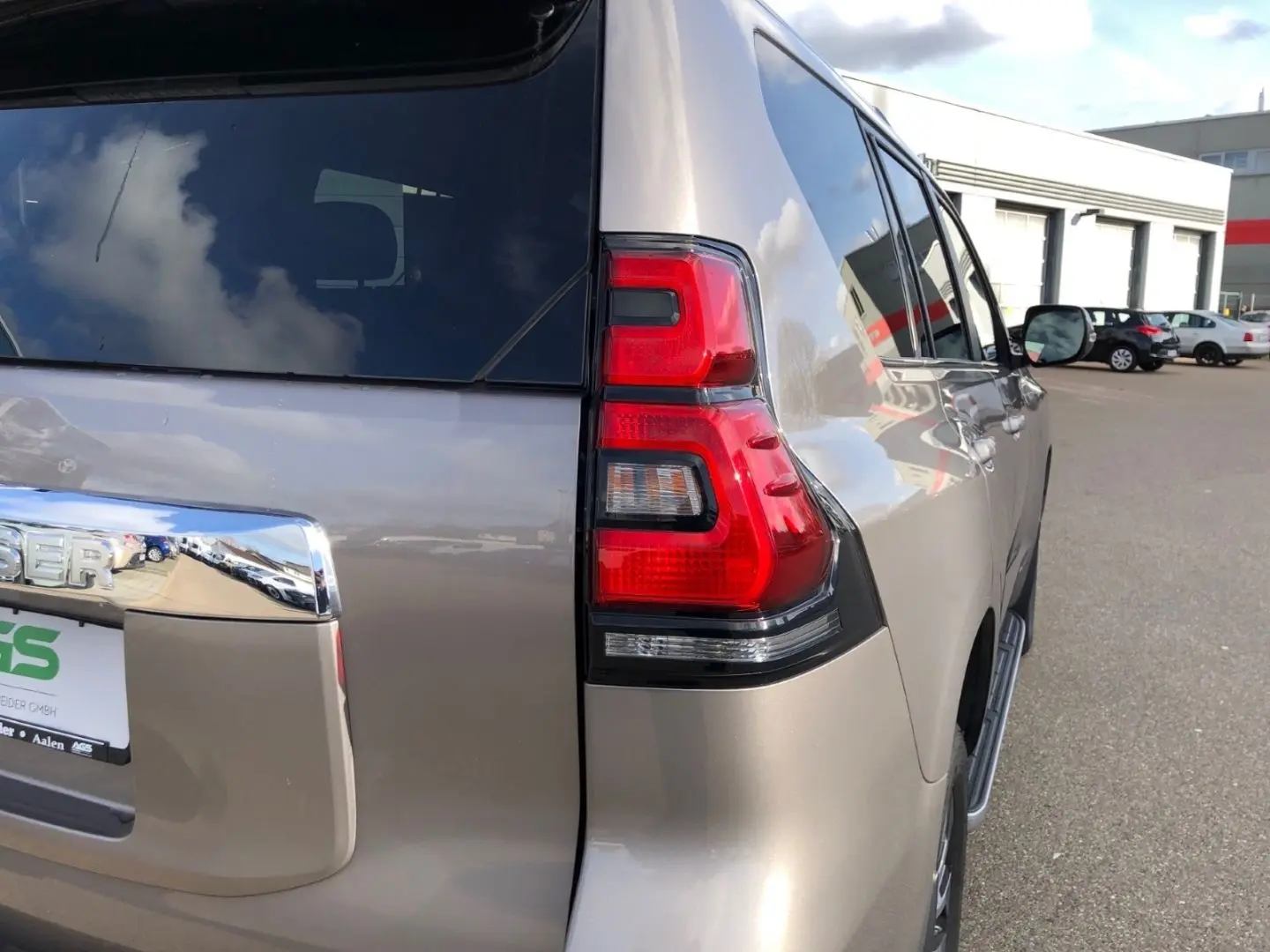 Land Cruiser 2.8 D-4D EXECUTIVE 4x4 Automatik