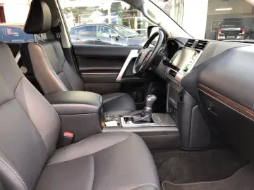 Land Cruiser 2.8 D-4D EXECUTIVE 4x4 Automatik