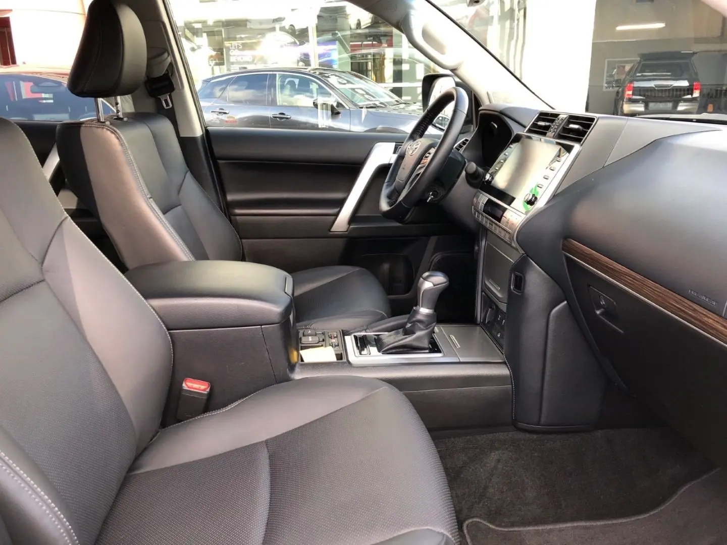 Land Cruiser 2.8 D-4D EXECUTIVE 4x4 Automatik