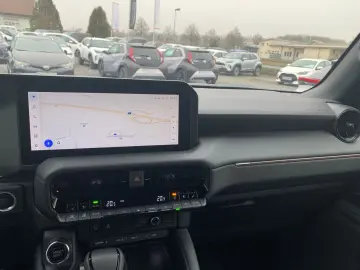 Land Cruiser 2.8 Executive SITZHZG KÜHLUNG NAVI