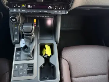 Land Cruiser 2.8 D-4D Automatik Executive  AHK