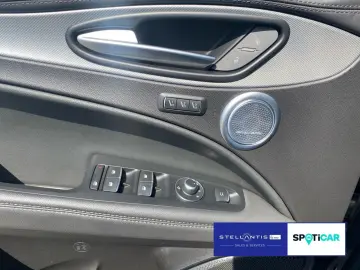 Stelvio 2.0 Turbo 16V Veloce Q4 AT8
