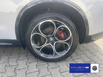 Stelvio 2.0 Turbo 16V Veloce Q4 AT8