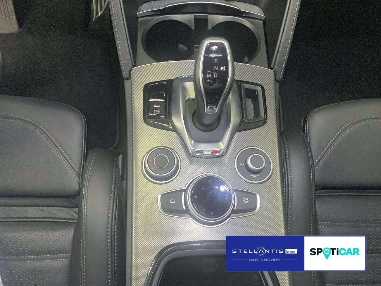 Stelvio 2.0 Turbo 16V Veloce Q4 AT8