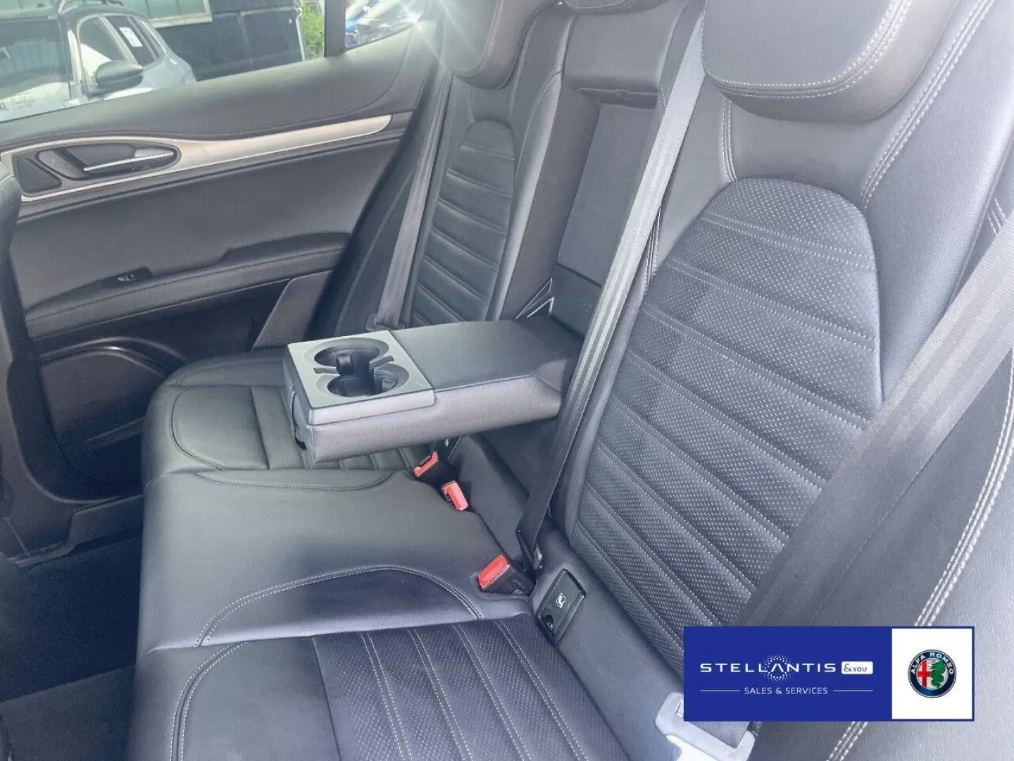 Stelvio 2.0 Turbo 16V Veloce Q4 AT8