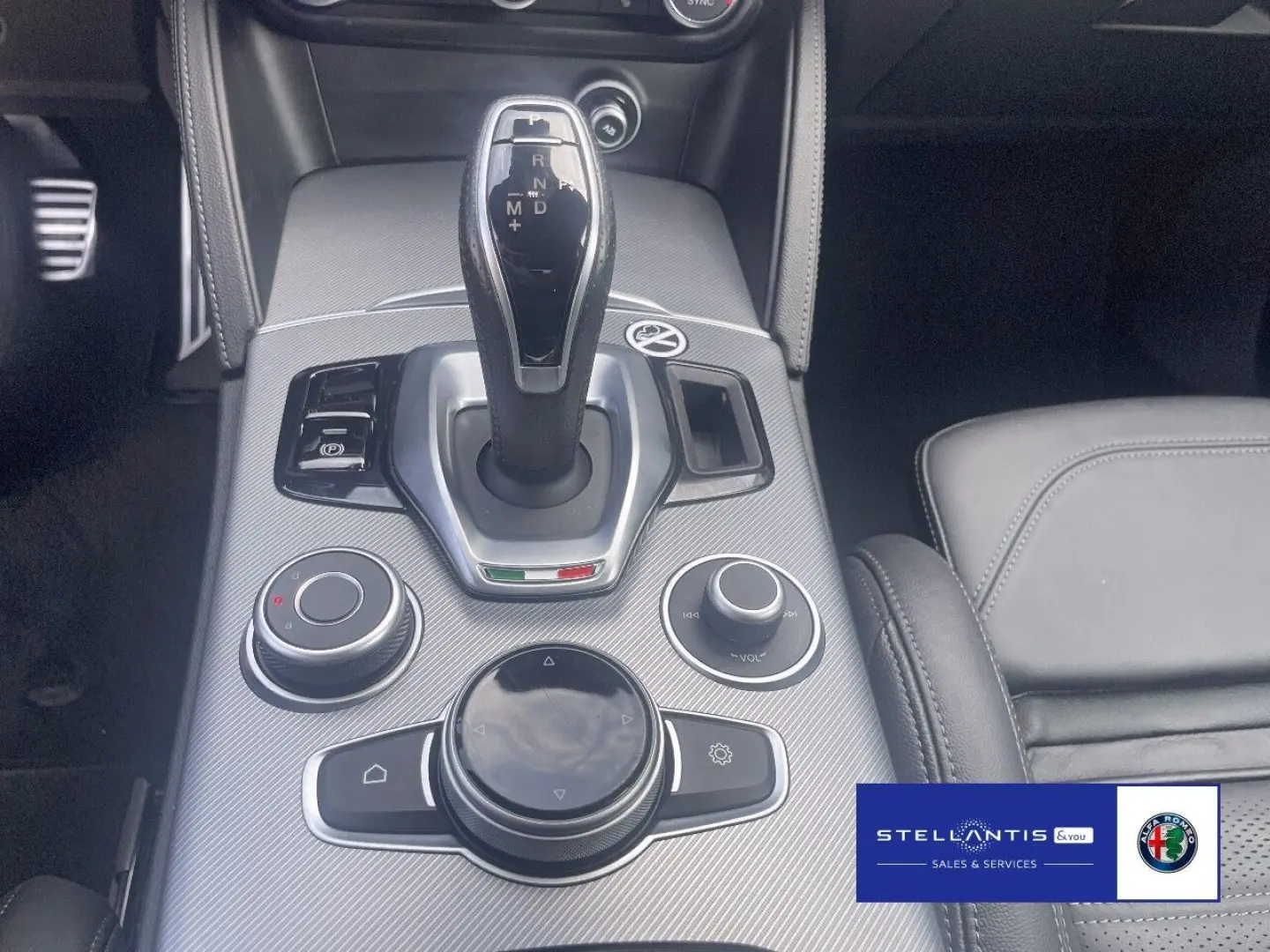 Stelvio 2.0 Turbo 16V Veloce Q4 AT8