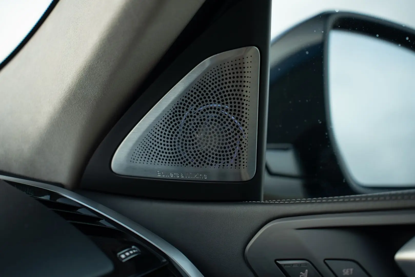 BMW X6 xDrive40i MSPORT B&W LASER SKY CARBON