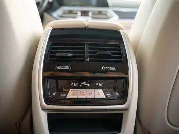 BMW X6 xDrive40i MSPORT B&W LASER SKY CARBON