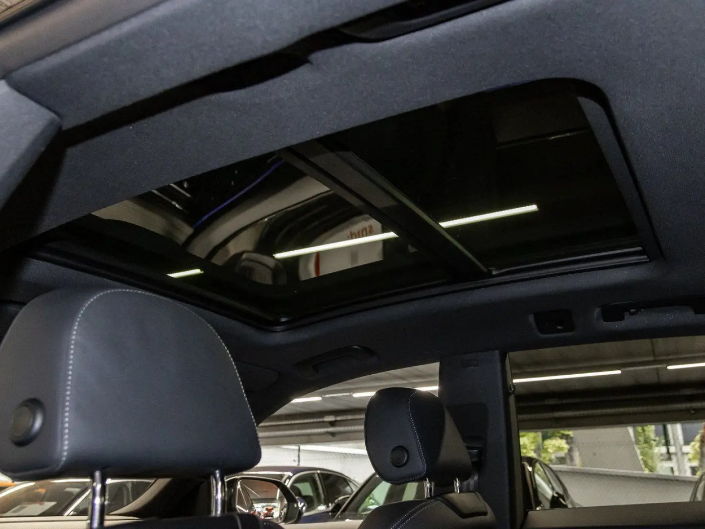 Q8 50 TDI quattro S line Laser OLED Pano B&O 23