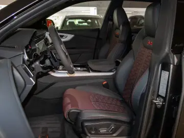 RSQ8 Performance tiptronic RSQ8 Performance