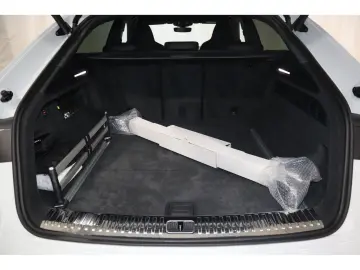 RS Q8 4.0 TFSI FACELIFT UPE171 B&O Matrix-LED To