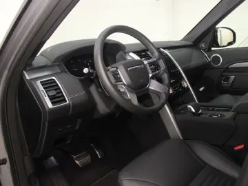 Discovery 5 D350 Dynamic SE AWD 7Sitze AHK Pano