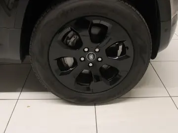 Defender 130 D300 SE AHK Pano Off Road Paket Plu