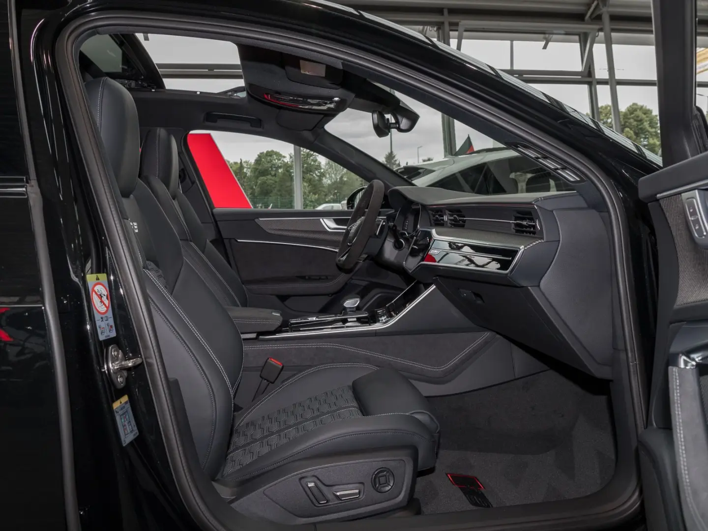 RS6 Avant TFSI Q DYNAMIK  KERAMIK LM22 AHK PANO