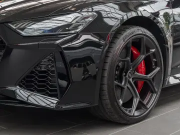 RS6 Avant TFSI Q DYNAMIK  KERAMIK LM22 AHK PANO