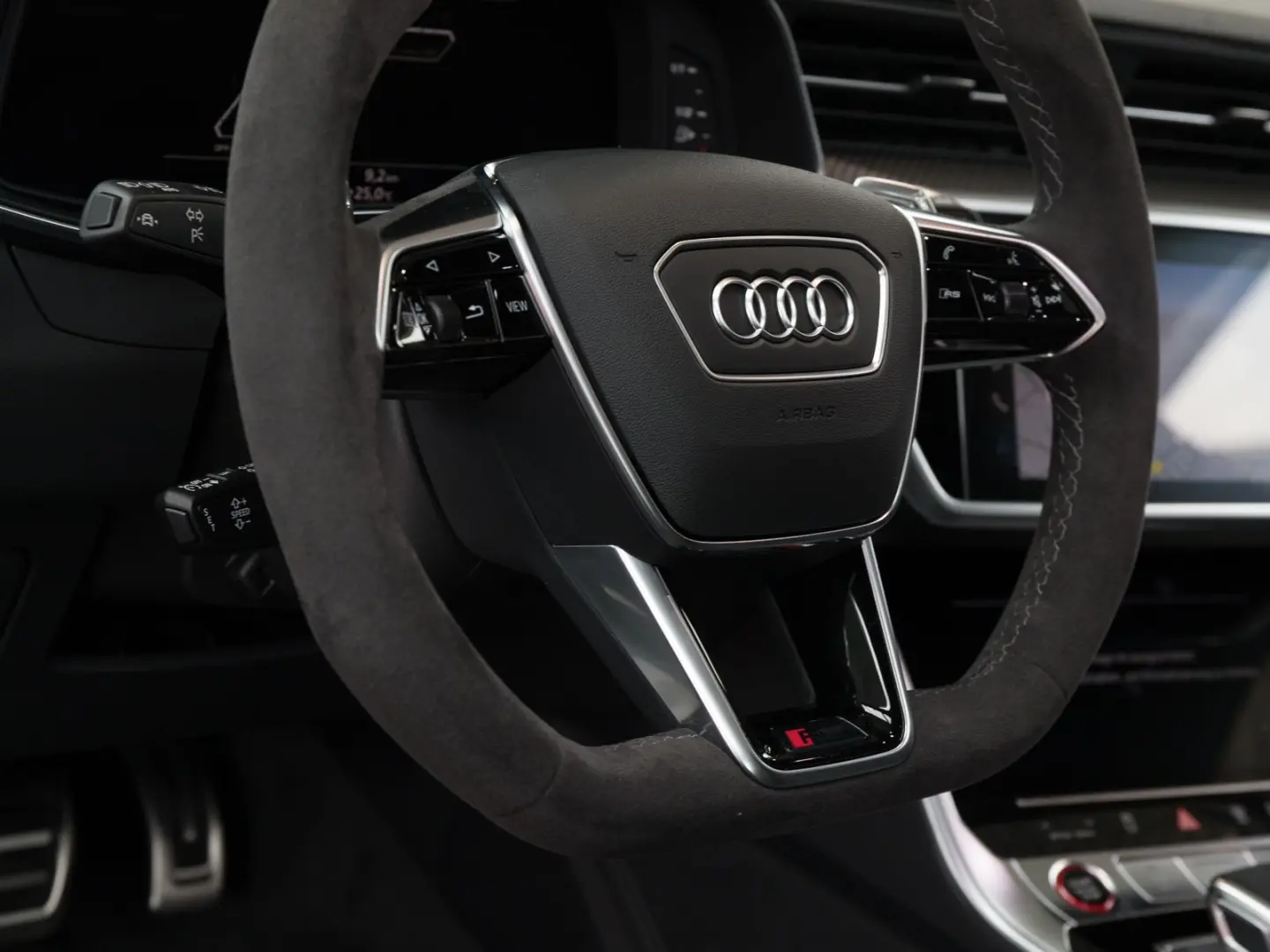 RS6 Avant TFSI Q DYNAMIK  KERAMIK LM22 AHK PANO