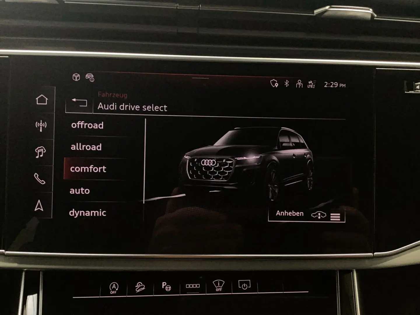 Q7 45 TDI Q 2x S LINE 7-SITZE PANO AHK LUFT LEDE