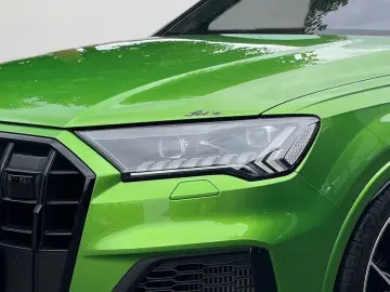 SQ7 4.0 TFSI quattro  B&O MATRIX KAMERA STANDH