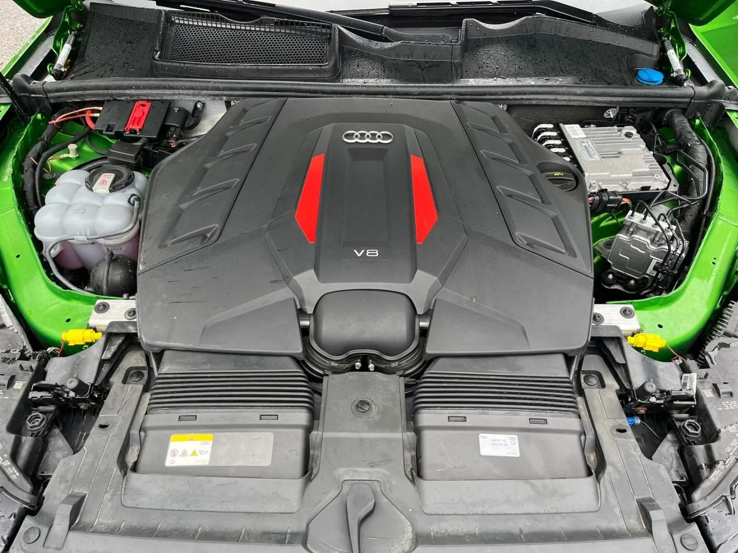 SQ7 4.0 TFSI quattro  B&O MATRIX KAMERA STANDH