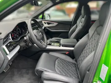 SQ7 4.0 TFSI quattro  B&O MATRIX KAMERA STANDH