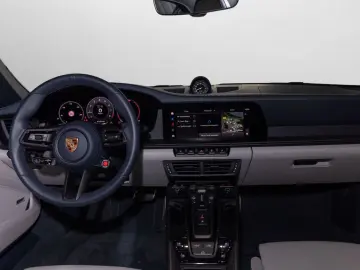 992 992.2 Carrera Cabriolet