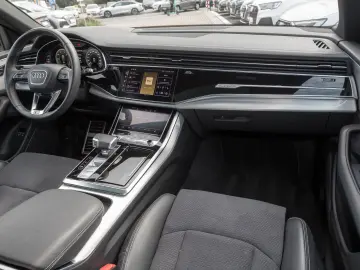 Q8 60 TFSIe Q 2x S LINE BLACK LM22 PANO MEMORY H