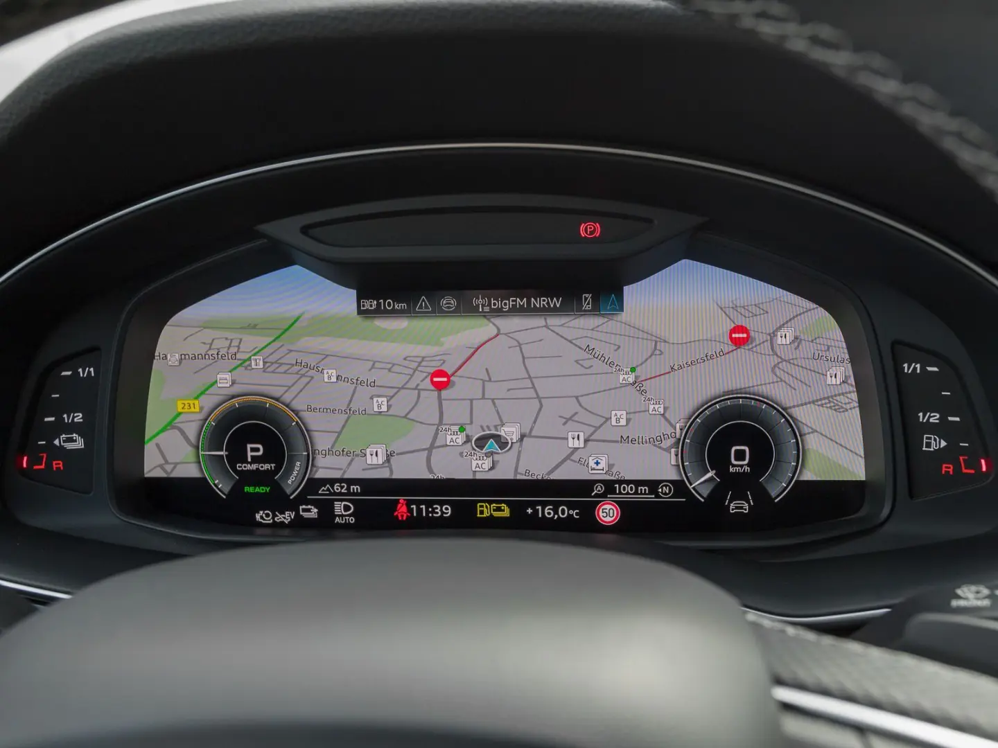 Q8 60 TFSIe Q 2x S LINE BLACK LM22 PANO MEMORY H