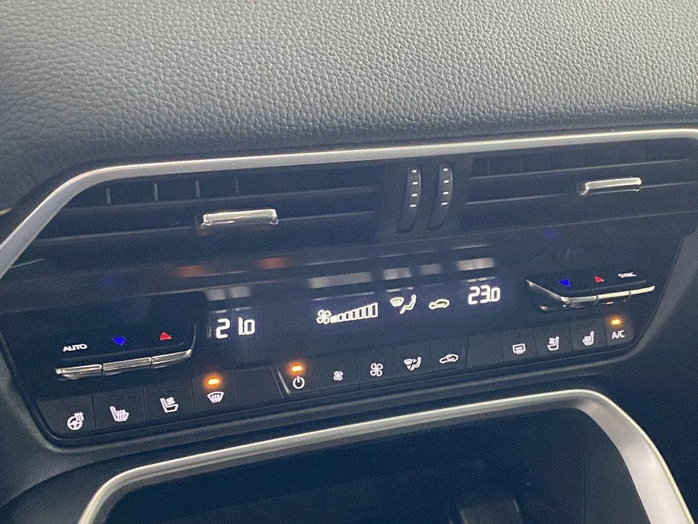 CX-60 2.5 BLACK FRIDAY PHEV Homura alle Pakete