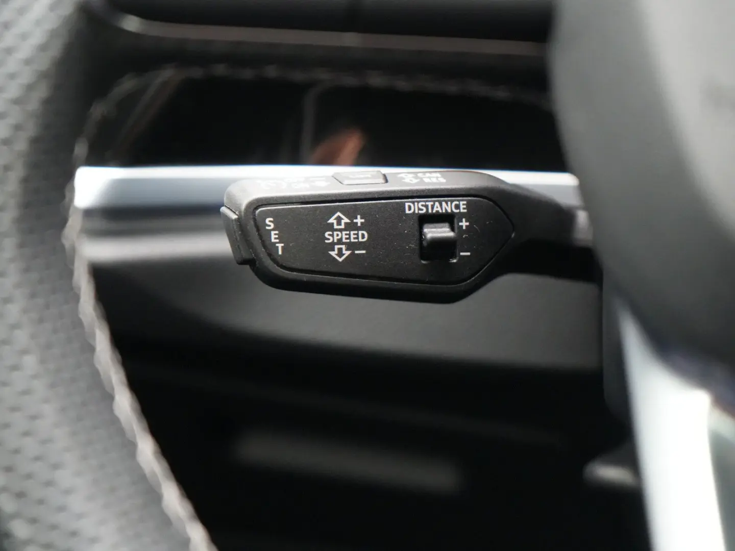 Q3 Sportback 45 e S line ACC NAVI SHZ SONOS